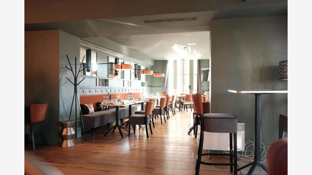 A vendre charmant immeuble loué à Roanne centre