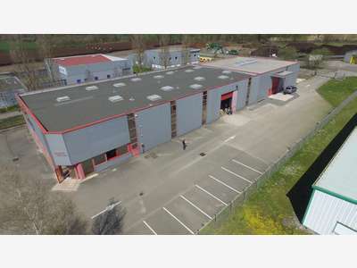Vente local d'activité 1 660m² à Roche-lez-Beaupré