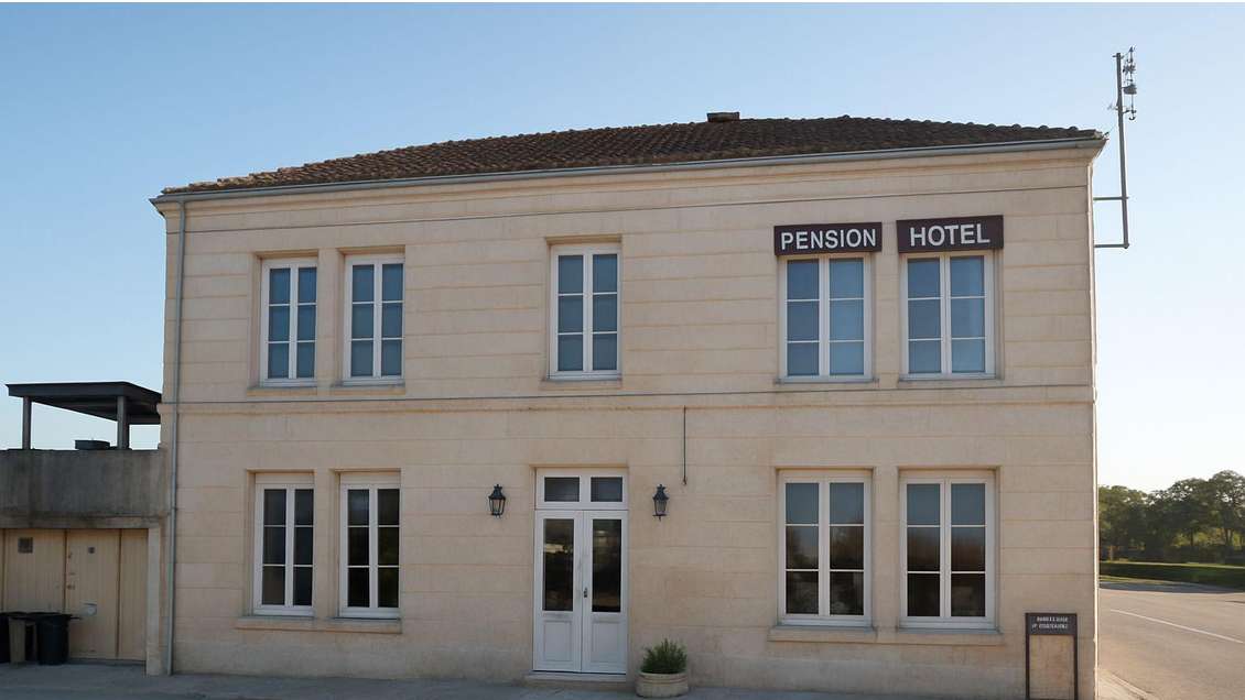 Vente murs d’hôtel-restaurant 380m² à Rochefort