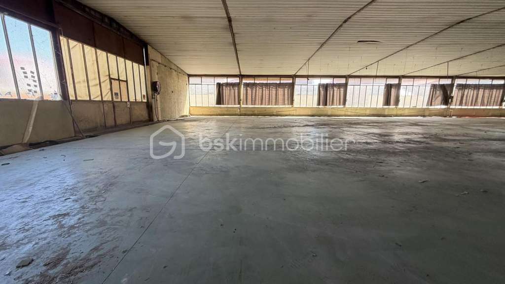 Romans sur Isère - Local 370 m²
