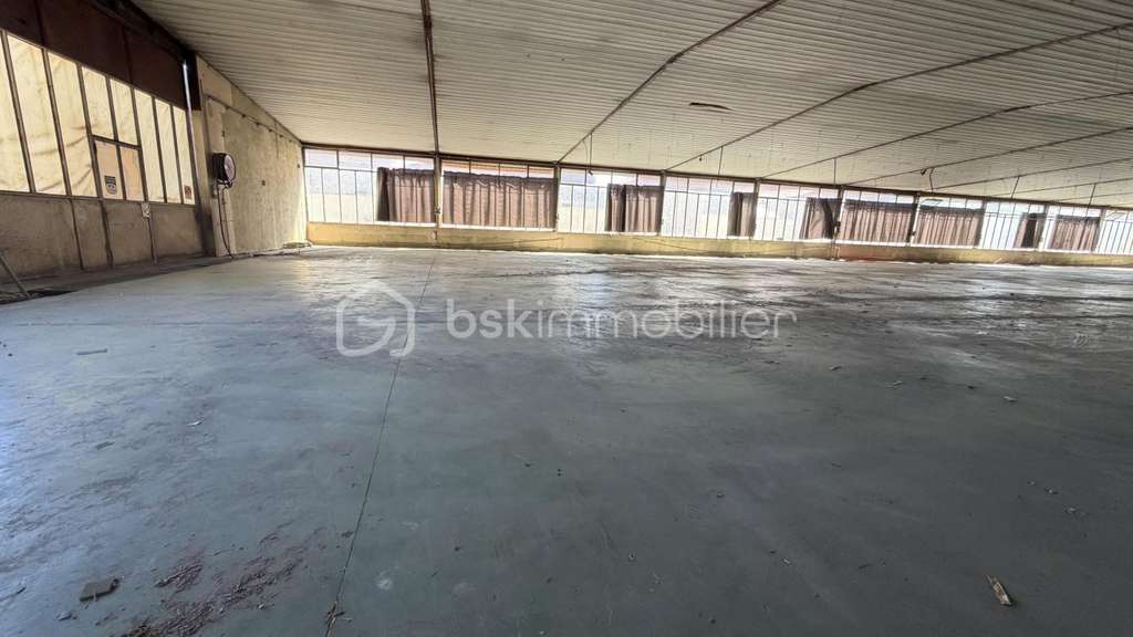 Romans sur Isère - Local 370 m²