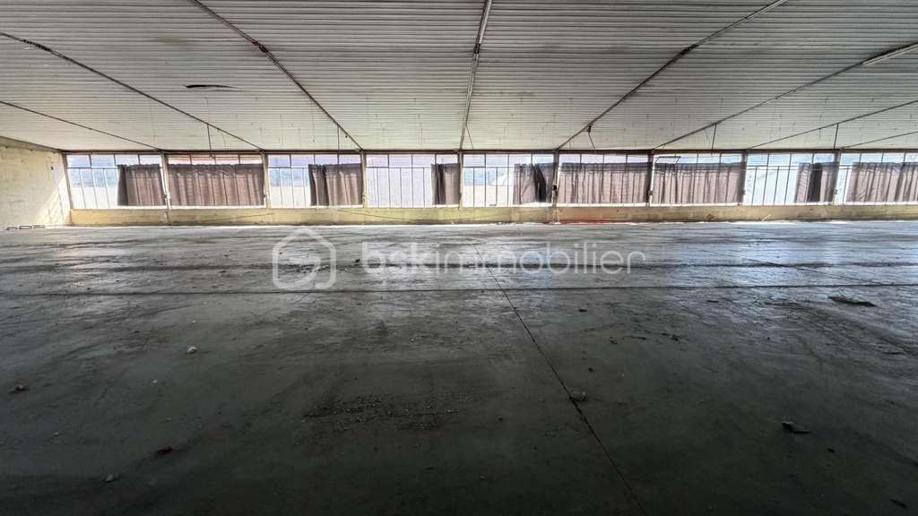 Romans sur Isère - Local 370 m²