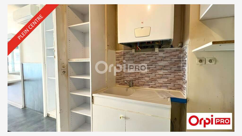 A vendre local commercial 41m² centre Romans