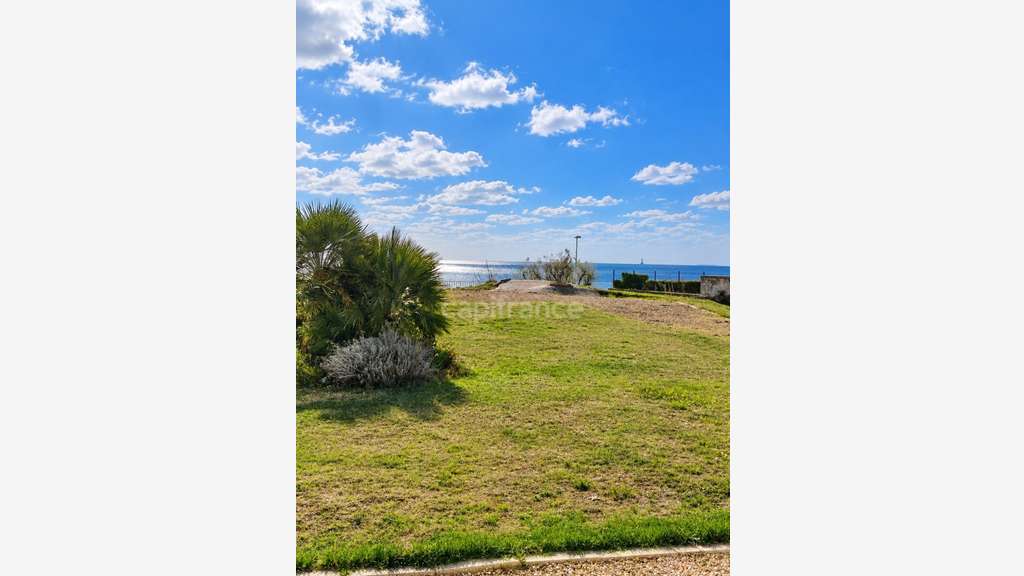 Cave à vendre à Royan (17) Quartier Pontaillac