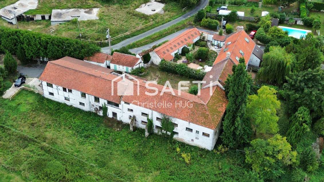 Maison et gîte à vendre à Sablonnières 