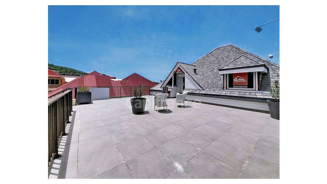À céder droit au bail 73m² à Gustavia Saint Barth