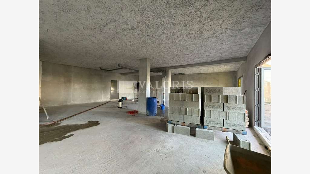 Vente local commercial 252m² à St-Bonnet-de-Mure