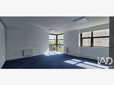 Vente bureaux 62m² R+4 axe stratégique St-Chamond