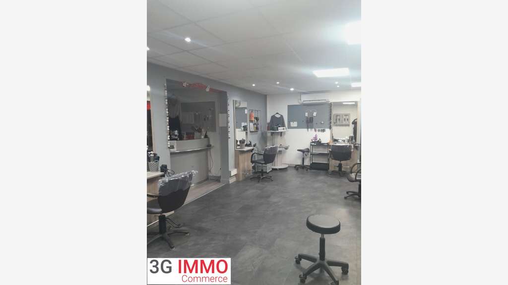 Vente local commercial à Saint-Cyprien
