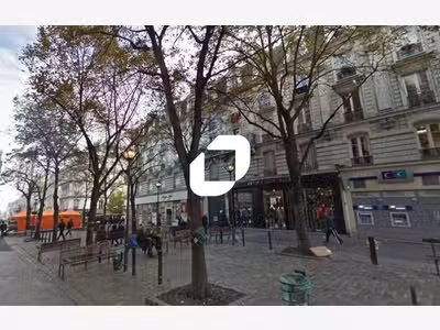 Vente Local commercial 150m² Saint denis