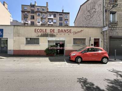 Vente Locaux commerciaux - Boutiques à Saint-Étienne