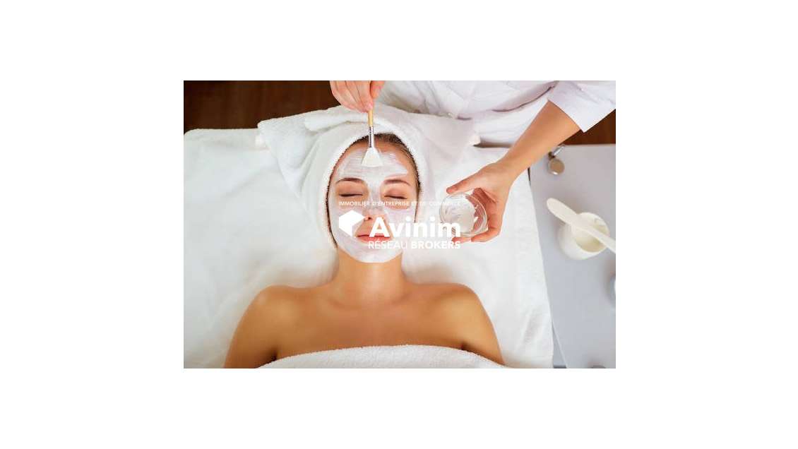 SALON D'ESTHETIQUE EMPLACEMENT N°1