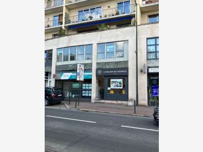 Vente bureaux de 148m² à Saint-Germain-en-Laye