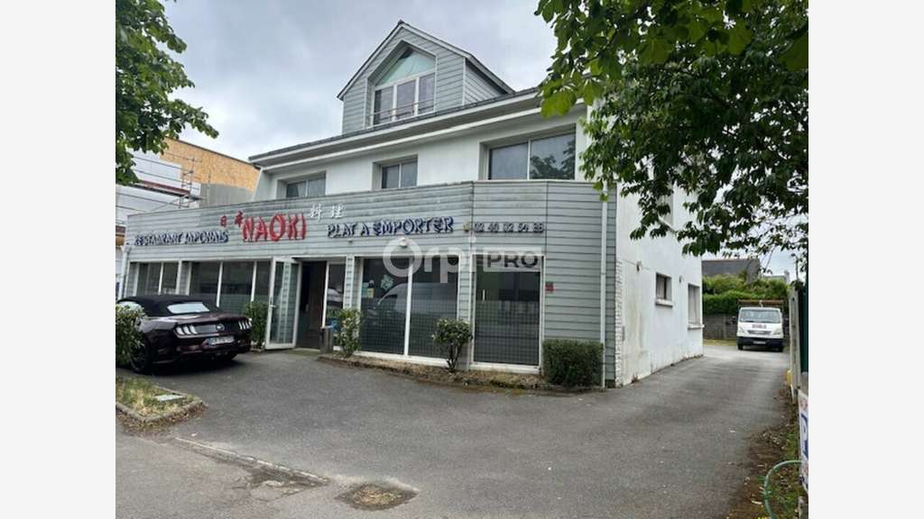 Local commercial 413m² à vendre à Saint-Herblain