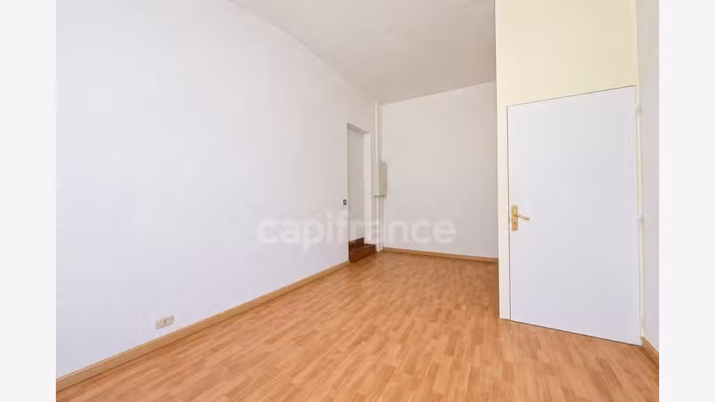 AV local professionnel 37m² Saint -Jean-de-Luz