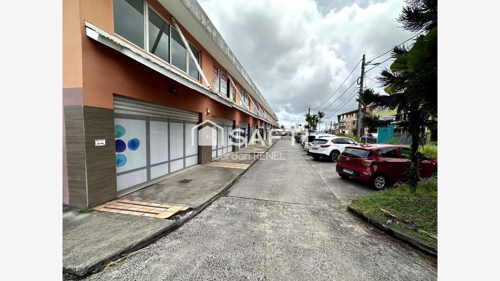 Local commercial loué – forte rent à Saint-Joseph