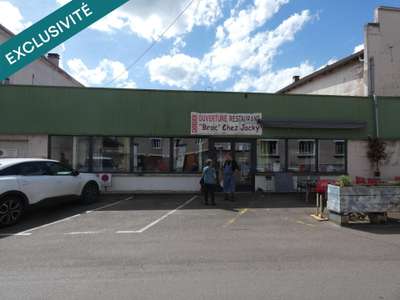 AV local commercial 2200m² centre-ville St-Loup