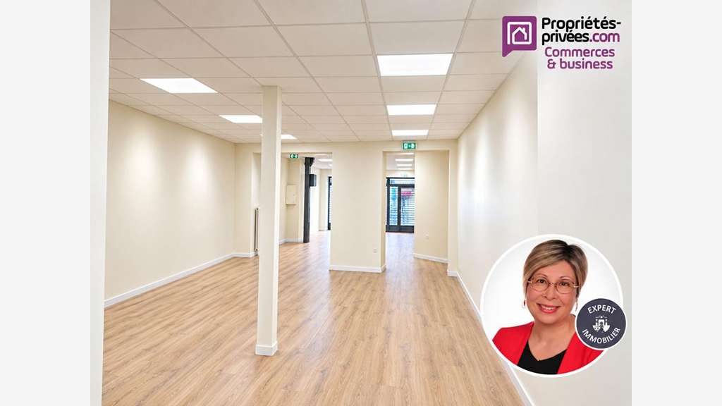 AV murs commerciaux libres 114m² à Saint Malo