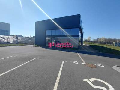 Vente local commercial 300m² à Morlaix St Martin