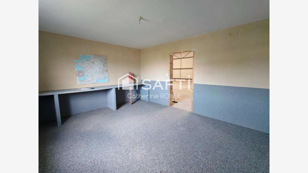 Vente local commercial 659m² à St-Martin-en-Bresse