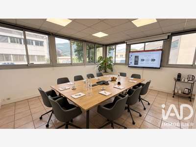 AV local commercial 148m² à Saint-Martin-le-Vinoux