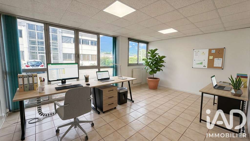 AV local commercial 148m² à Saint-Martin-le-Vinoux