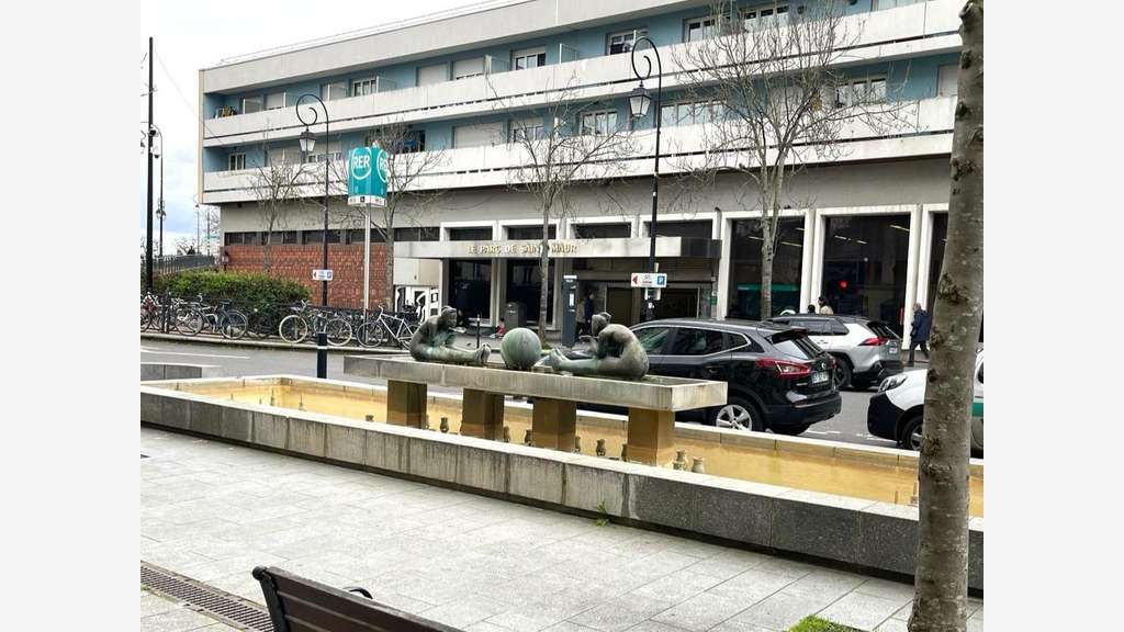 Vente local commercial 91m² Saint-Maur-des-Fossés