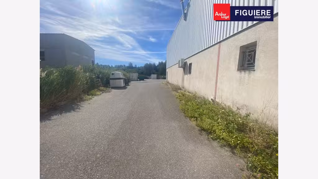 Local mixte 115m² à vendre ou louer ZAC des Étangs