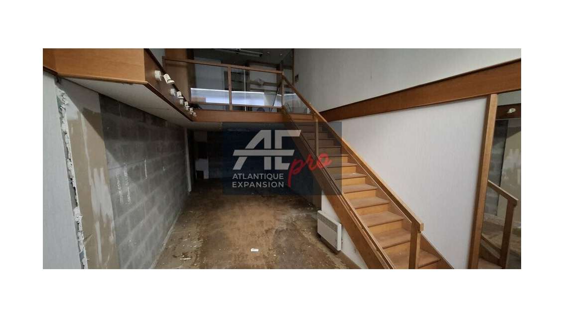 Local commercial de 37m² à vendre à Saint-Nazaire