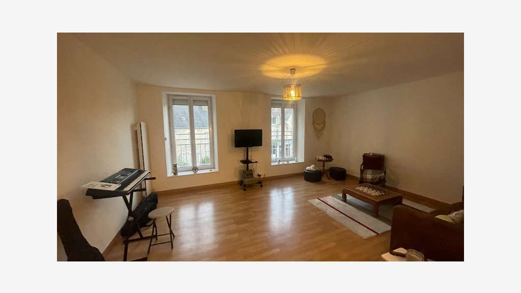 Vaste propriété à vendre à Saint-Nicolas-du-Pélem