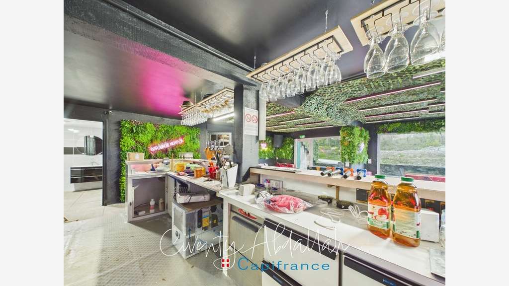 Immeuble restaurant à vendre St-Pierre d'Albigny