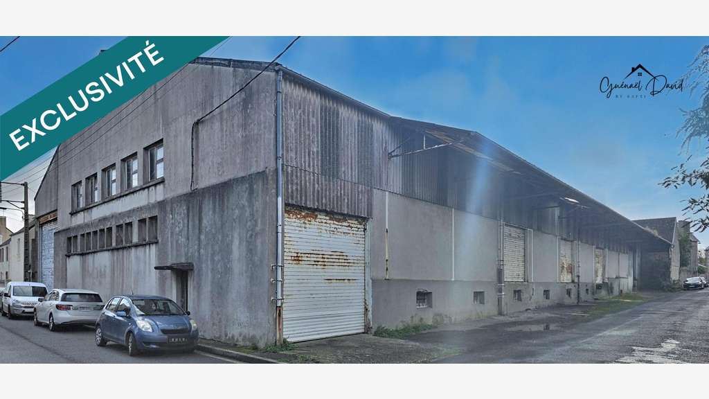Grand entrepôt polyvalent 1600m² à St-Pol-de-Léon