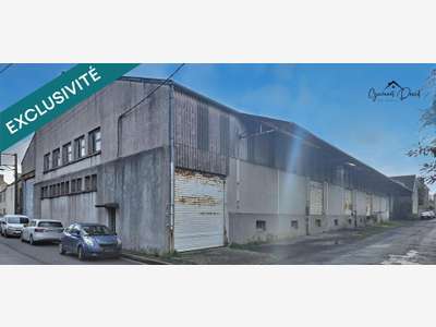Grand entrepôt polyvalent 1600m² à St-Pol-de-Léon