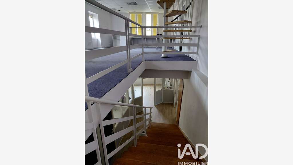 Immeuble de bureaux à Saint-Symphorien-sur-Coise