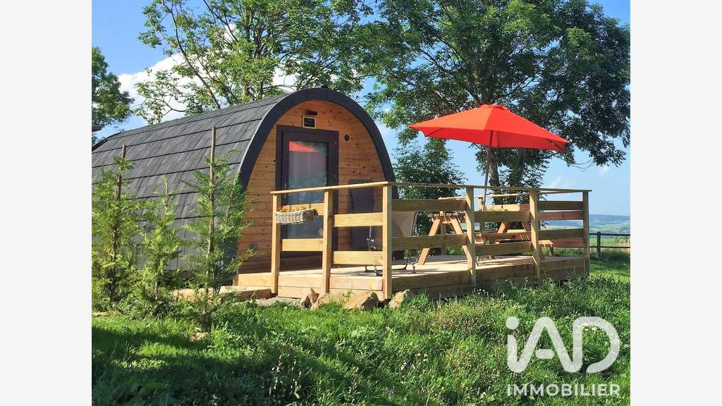 Vente domaine touristique 6900m² au cœur du Sancy