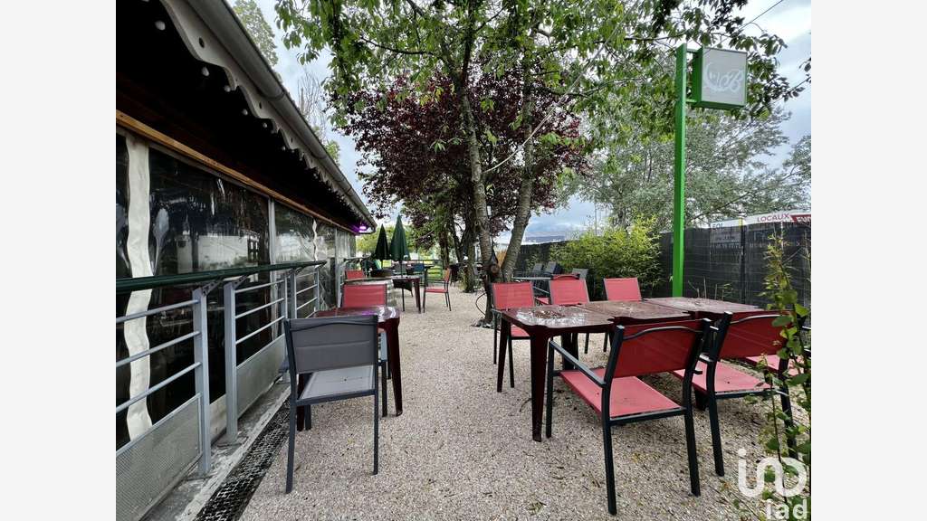 AV local commercial 20m² très bien situé à Ste-Foy