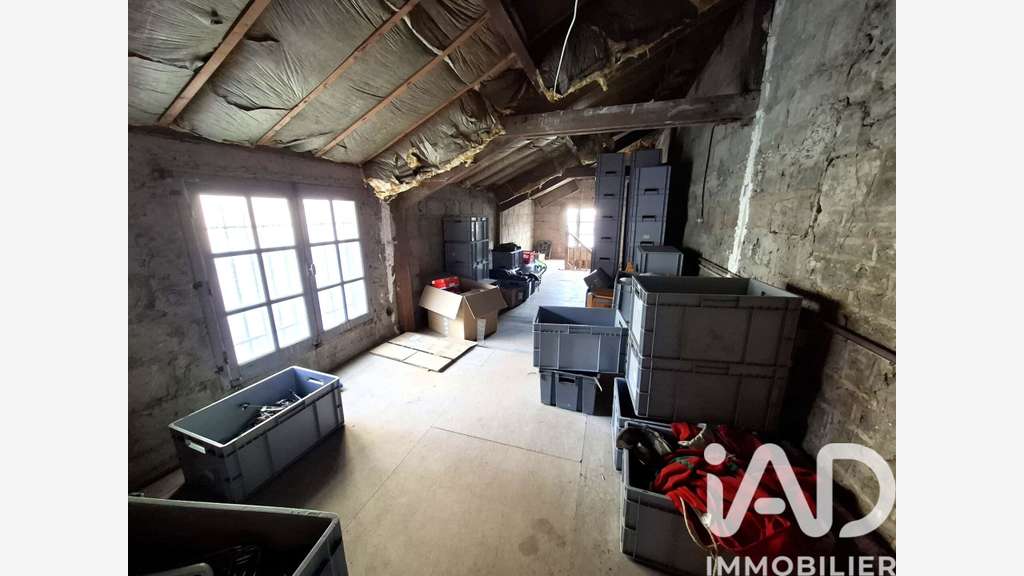 Vente local commercial 100m² à Sainte-Mère-Église