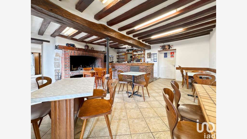 Vente murs commerciaux à Saints-en-Puisaye