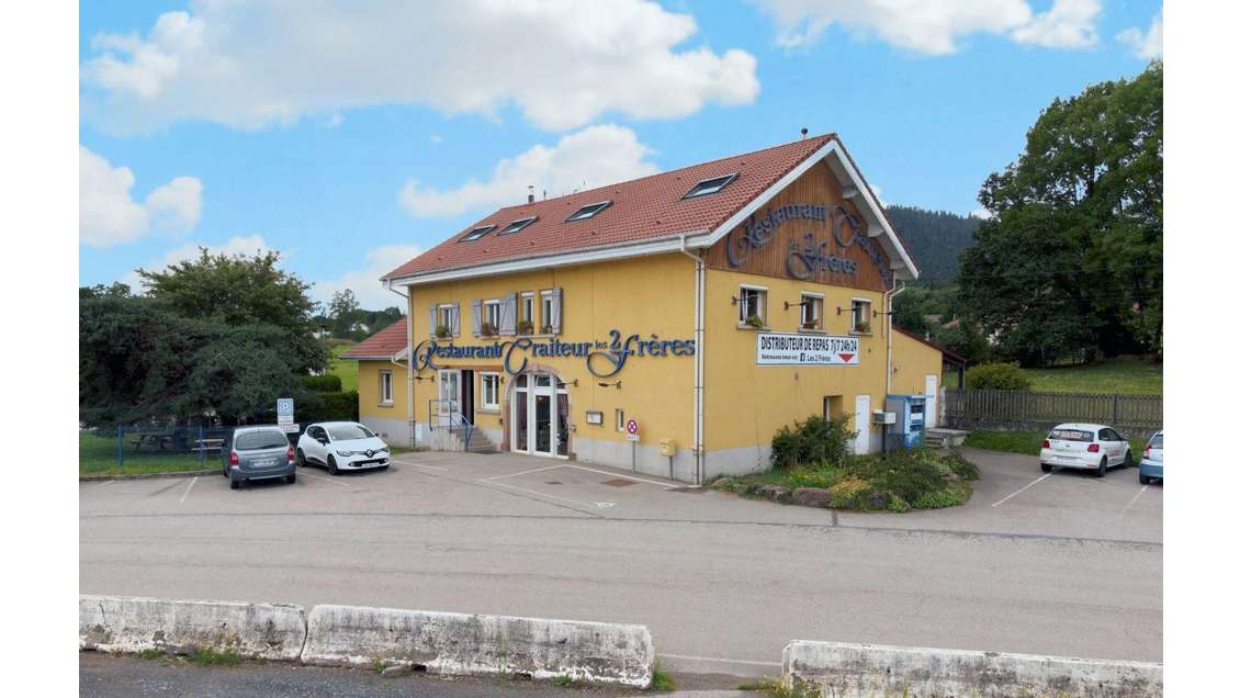 Vente murs commerciaux restaurant 439m² à Saulcy