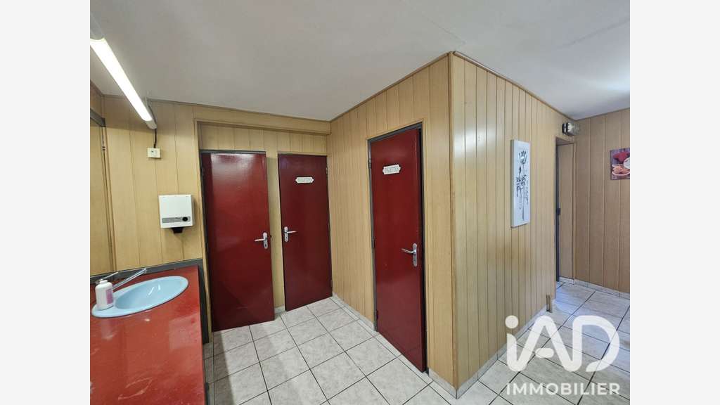 Vente ensemble commercial 300m² à Savines-le-Lac