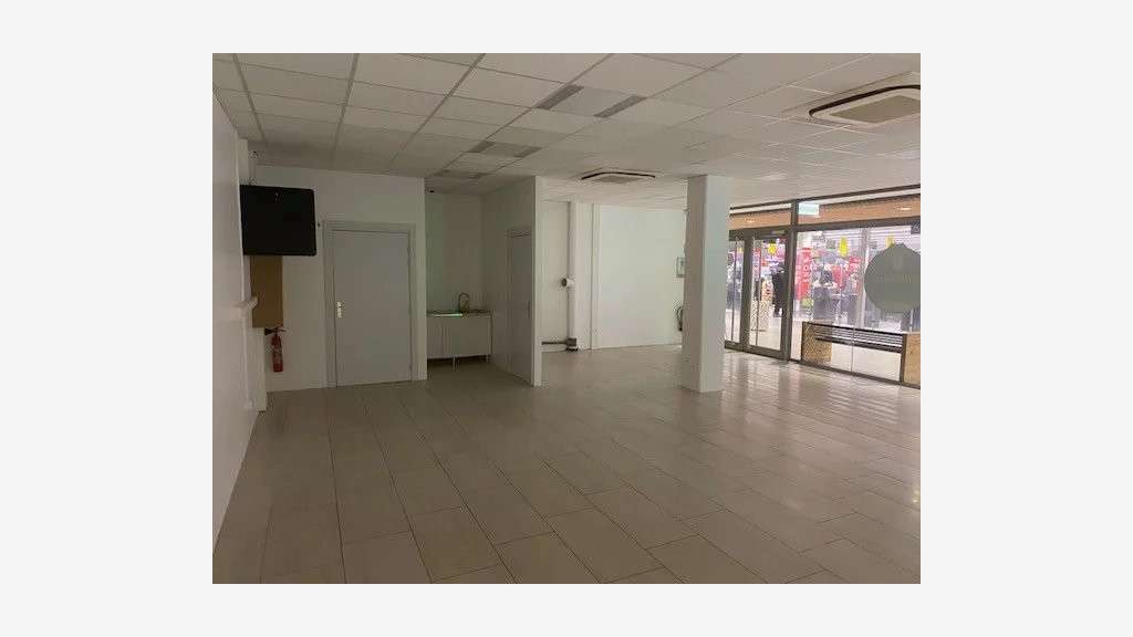 Local commercial 77m² à vendre Schiltigheim Auchan