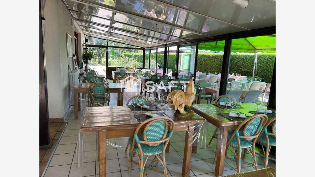 AV local restauration beau potentiel Sens/Seille