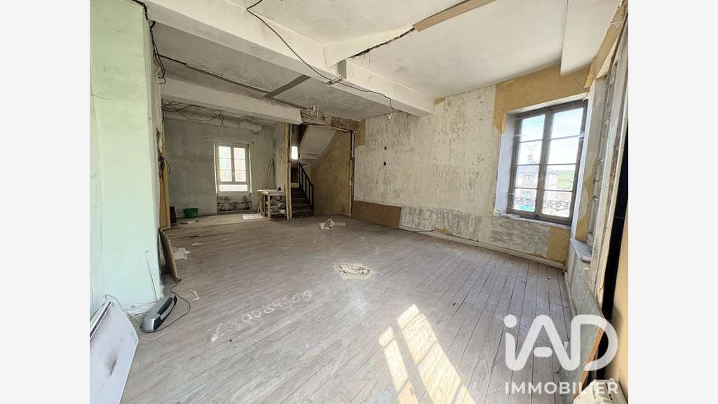Vente immeuble commercial de 200m² à Sézanne