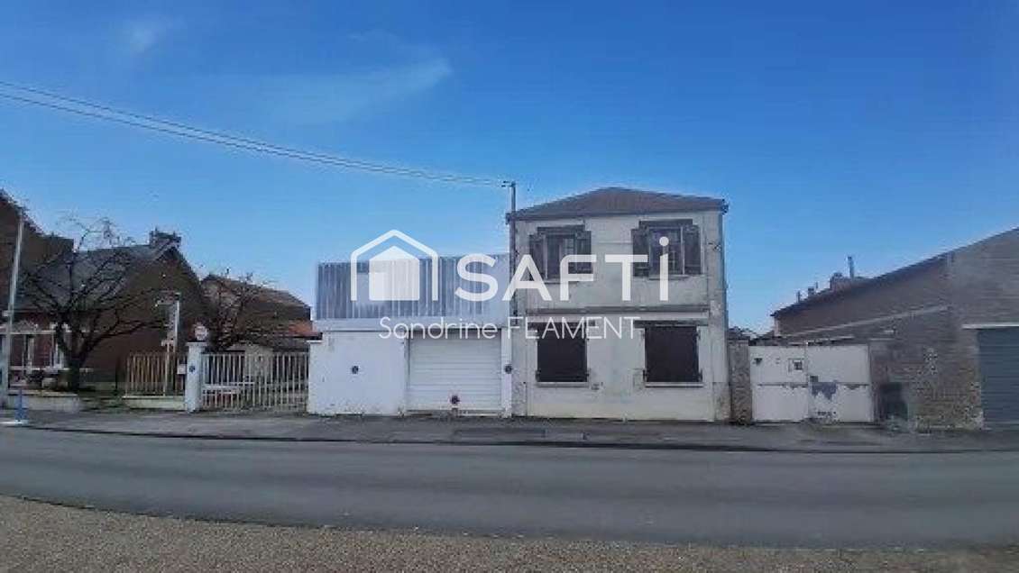 Local garage à vendre avec maison à Sinceny