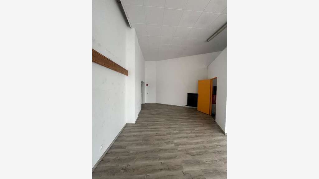 Vente local commercial 154m² à Soissons
