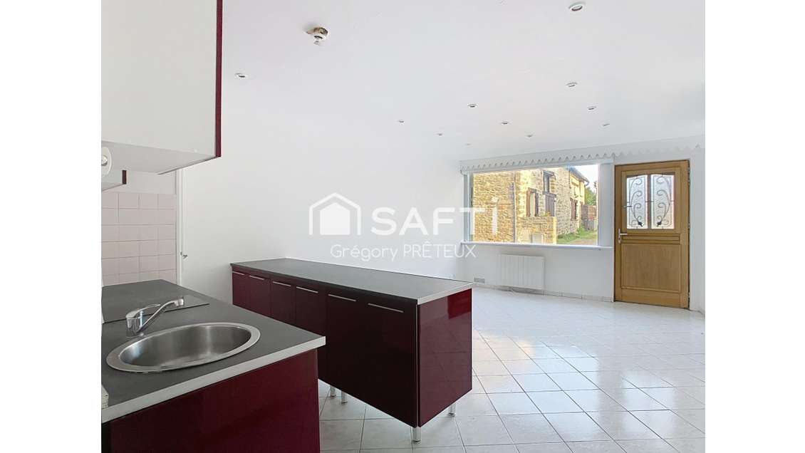 AV local 37m² empl stratégique à Soisy-sur-École