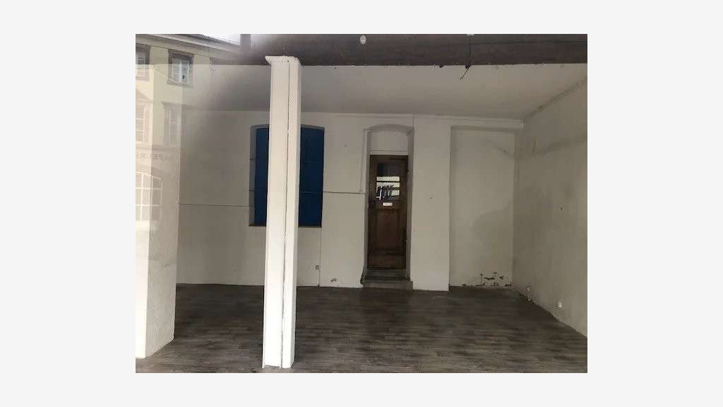 Vente murs libres 78m² à Strasbourg Rue Finkwiller