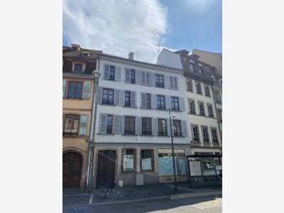 Vente murs libres 78m² à Strasbourg Rue Finkwiller