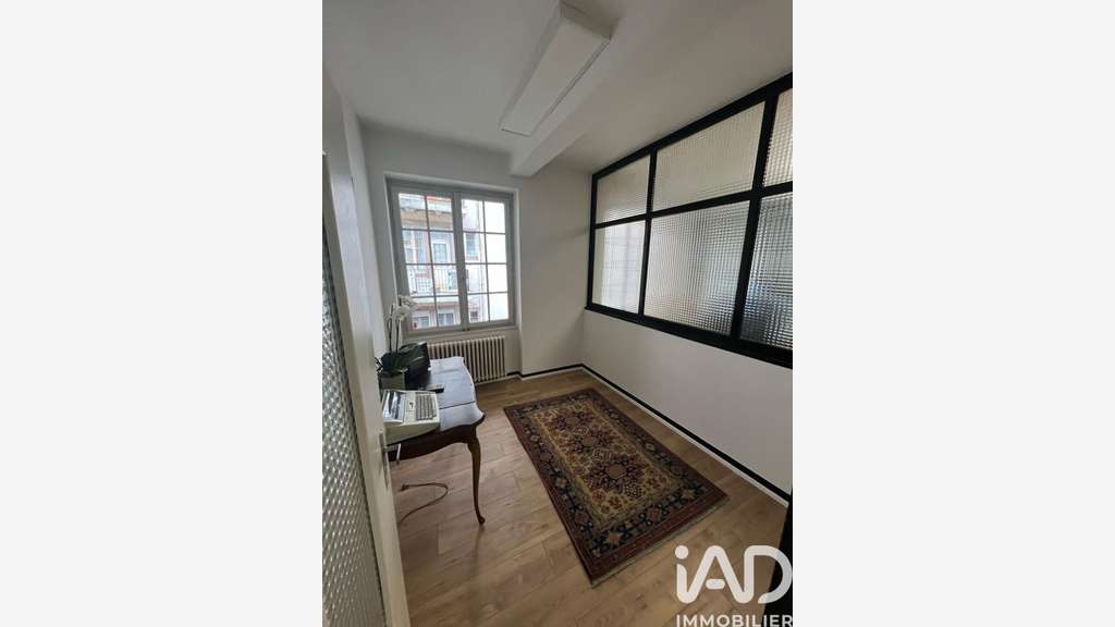 Vente bureaux 200m² à Strasbourg Av des Vosges