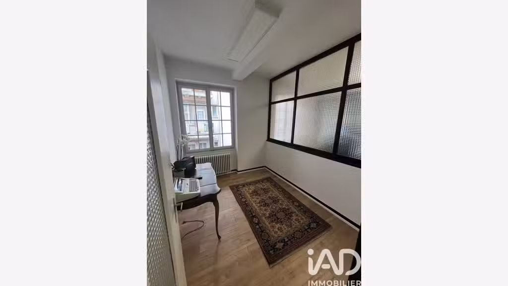 Vente bureaux 200m² à Strasbourg Av des Vosges